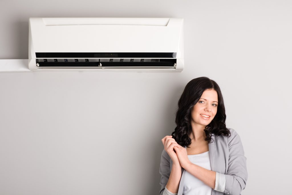 Những công việc bảo dưỡng máy lạnh bạn có thể tự mình thực hiện